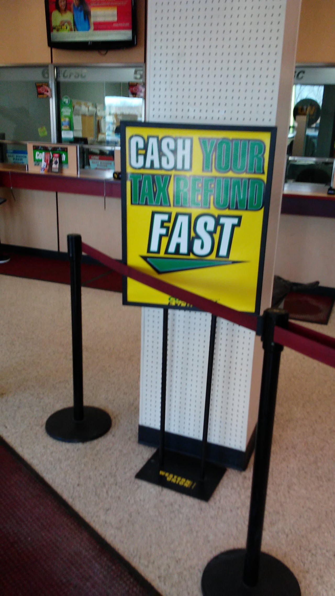 CFSC Checks Cashed Rockford's Best Currency Exchange and Auto License - exterior - Rockford, Illinois