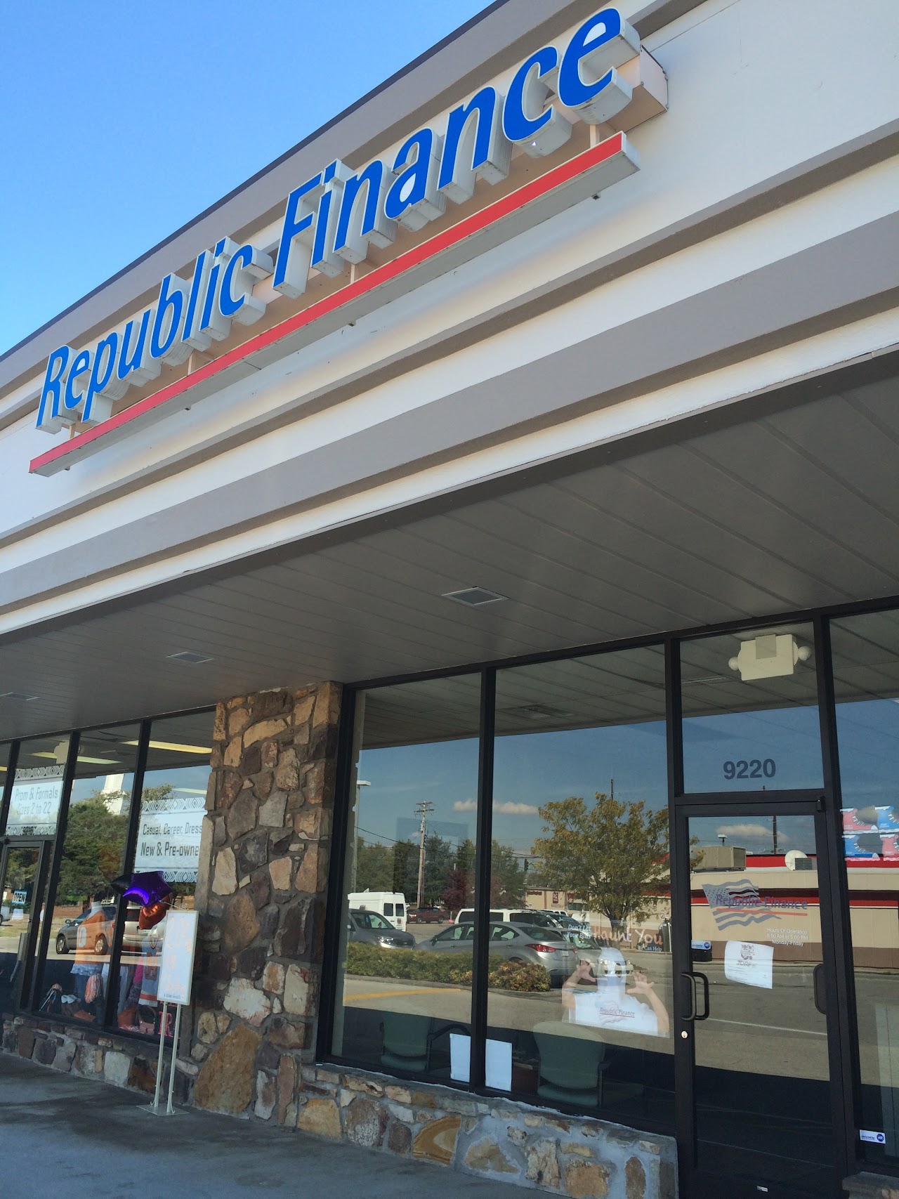 Republic Finance - exterior - Knoxville, Tennessee