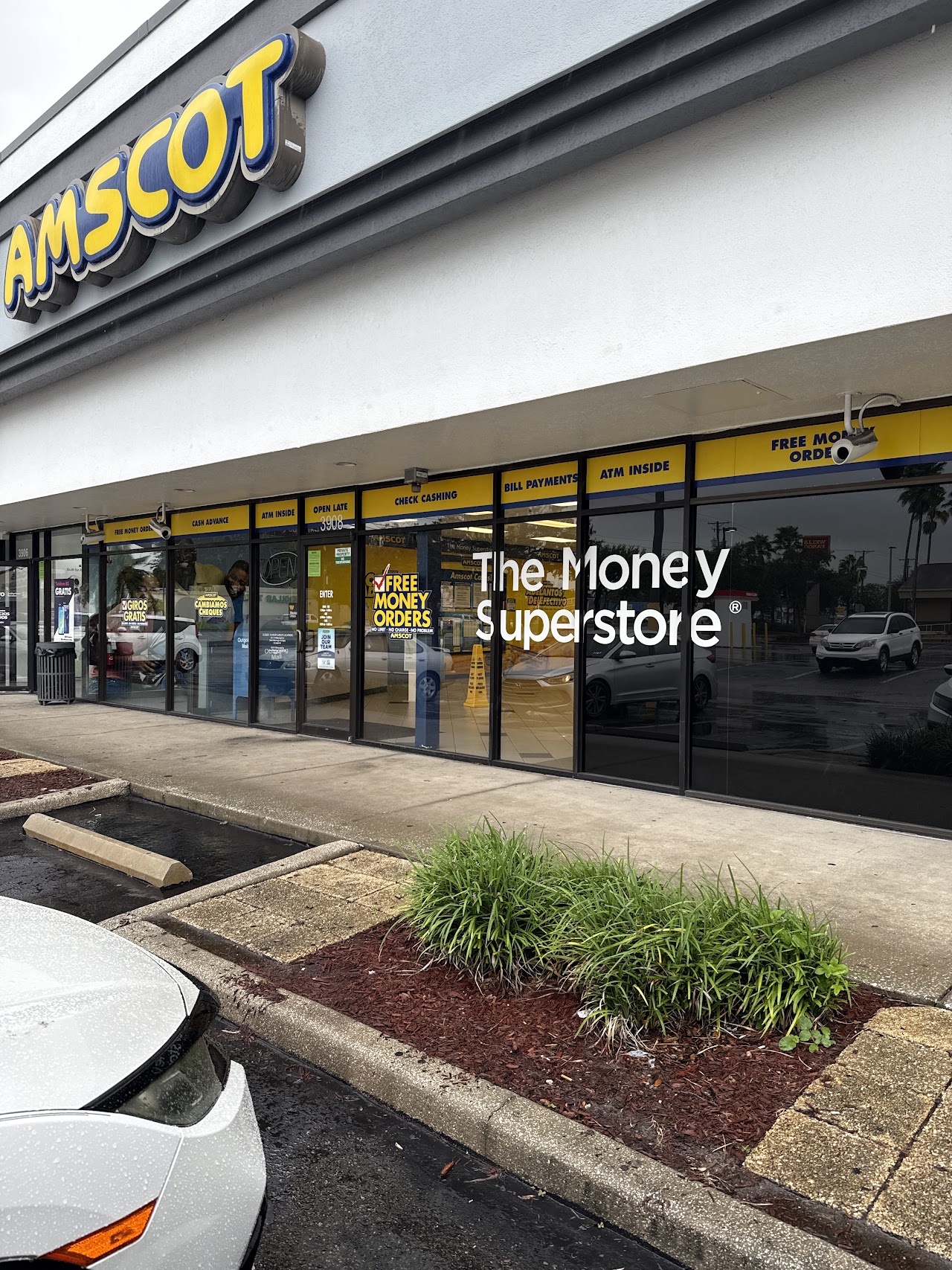 Amscot - The Money Superstore - exterior - Tampa, Florida