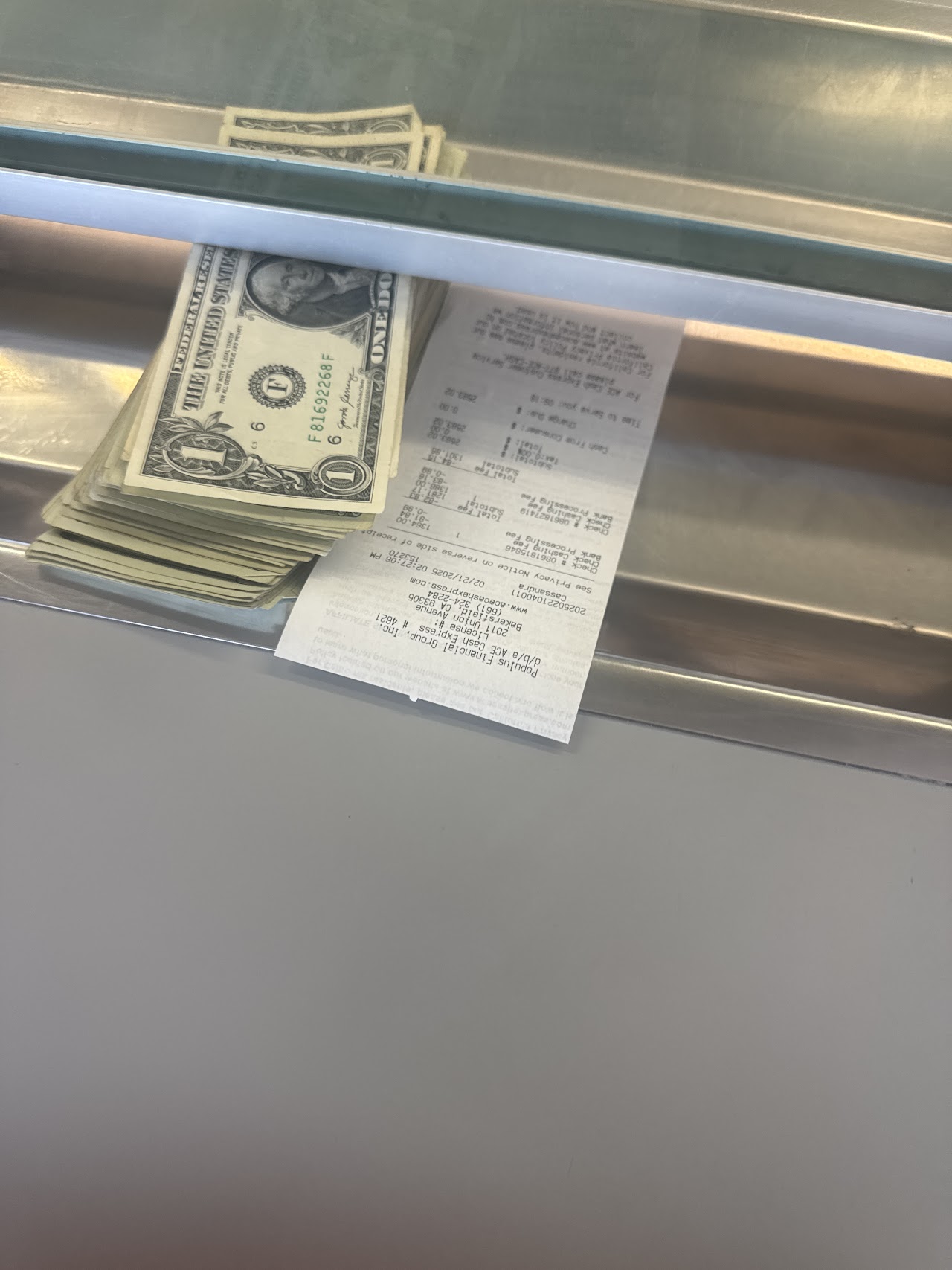 ACE Cash Express - exterior - Bakersfield, California