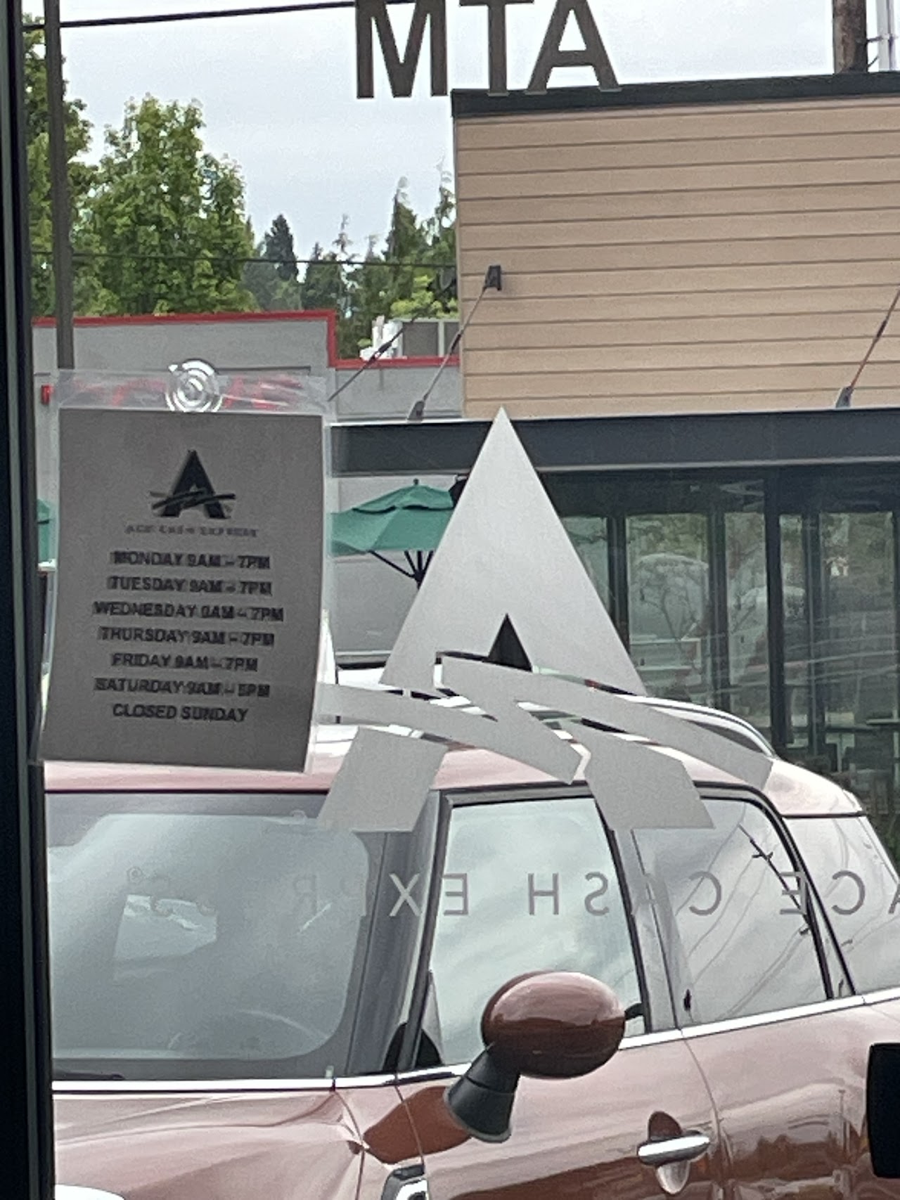 ACE Cash Express - exterior - Portland, Oregon