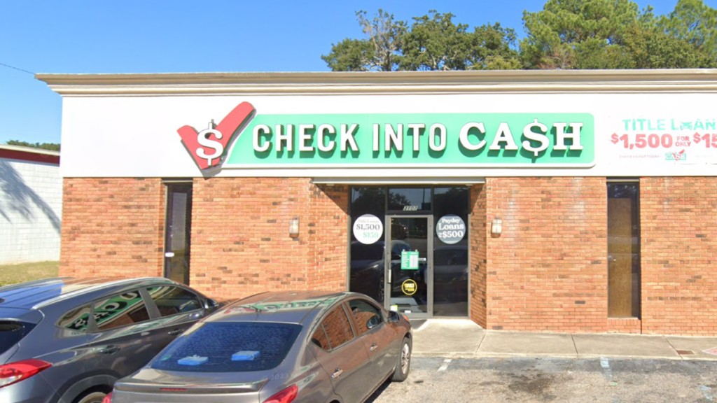 Check Into Cash - exterior - Mobile, Alabama