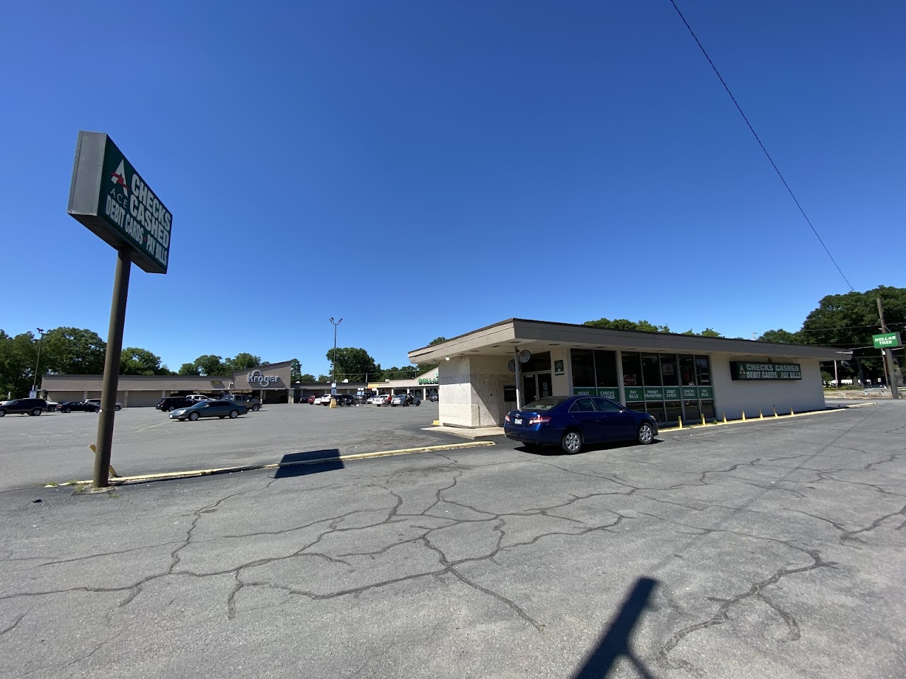 ACE Cash Express - exterior - Little Rock, Arkansas