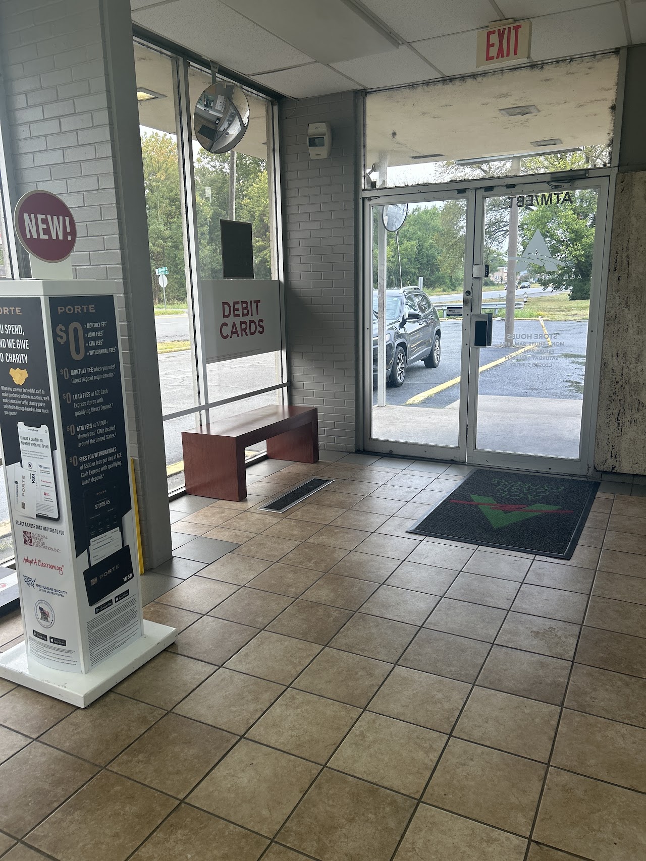 ACE Cash Express - exterior - Little Rock, Arkansas