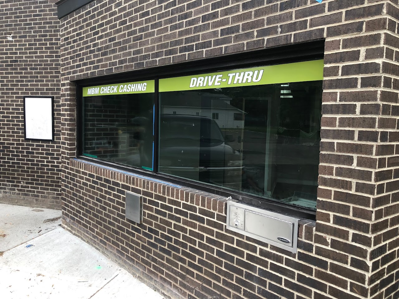 MBM Check Cashing - exterior - Sterling Heights, Michigan