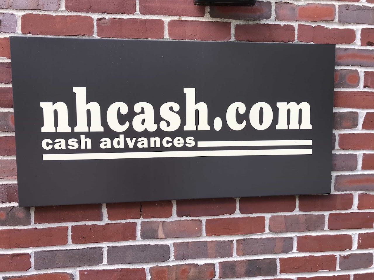 NHCash.com, LLC - exterior - Nashua, New Hampshire
