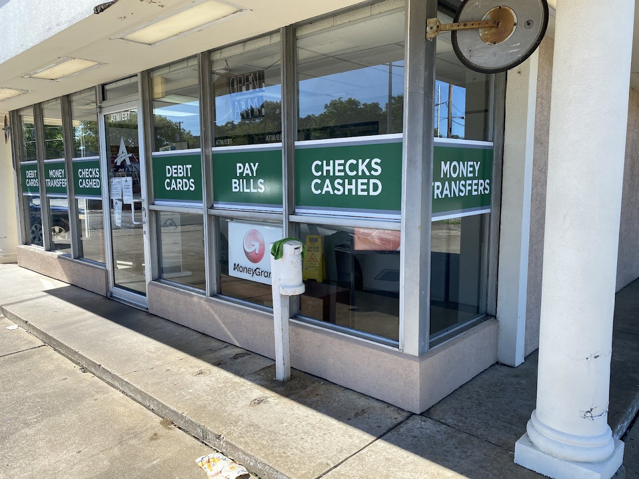 ACE Cash Express - exterior - Little Rock, Arkansas