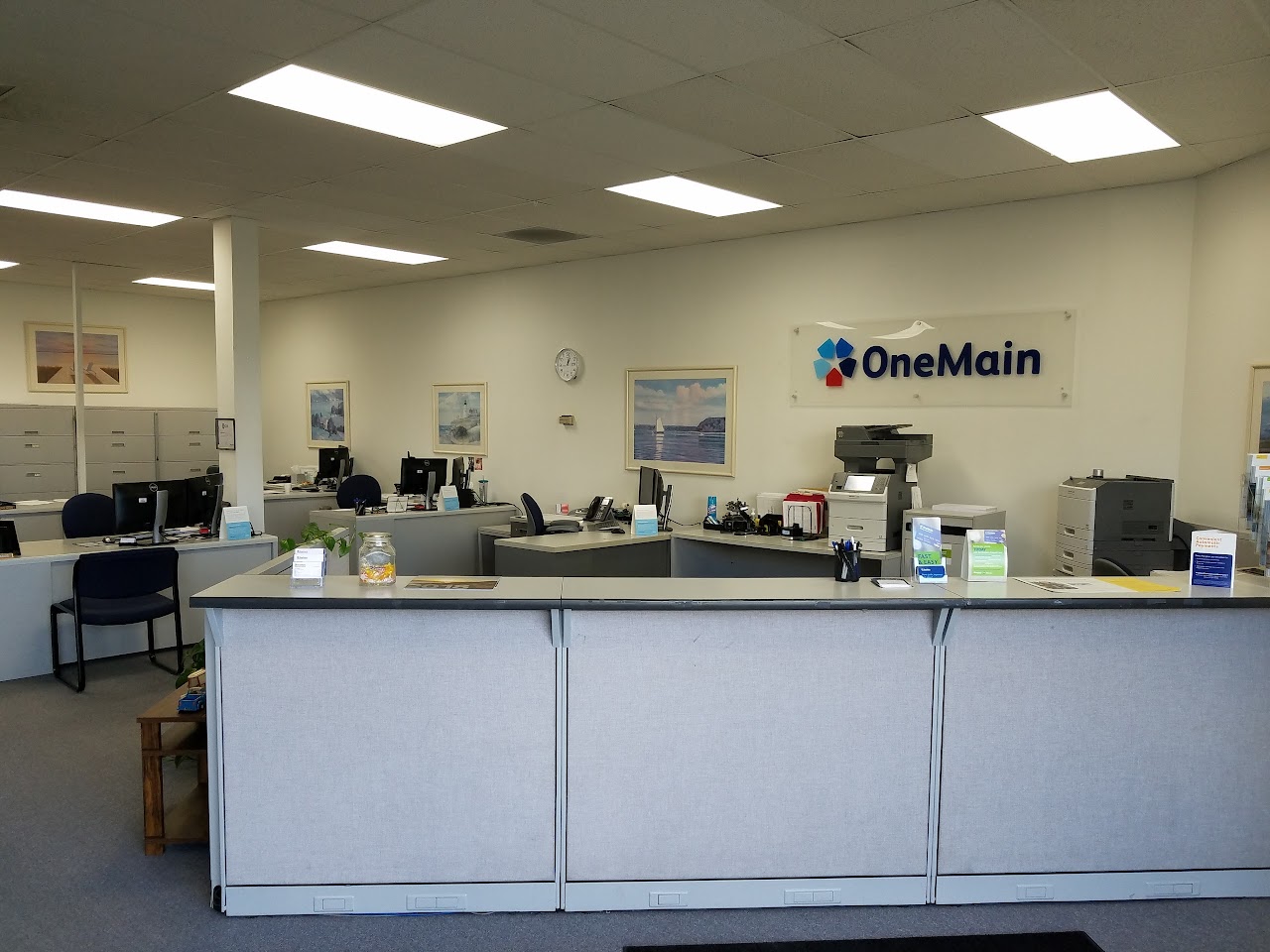 OneMain Financial - exterior - Salem, Oregon