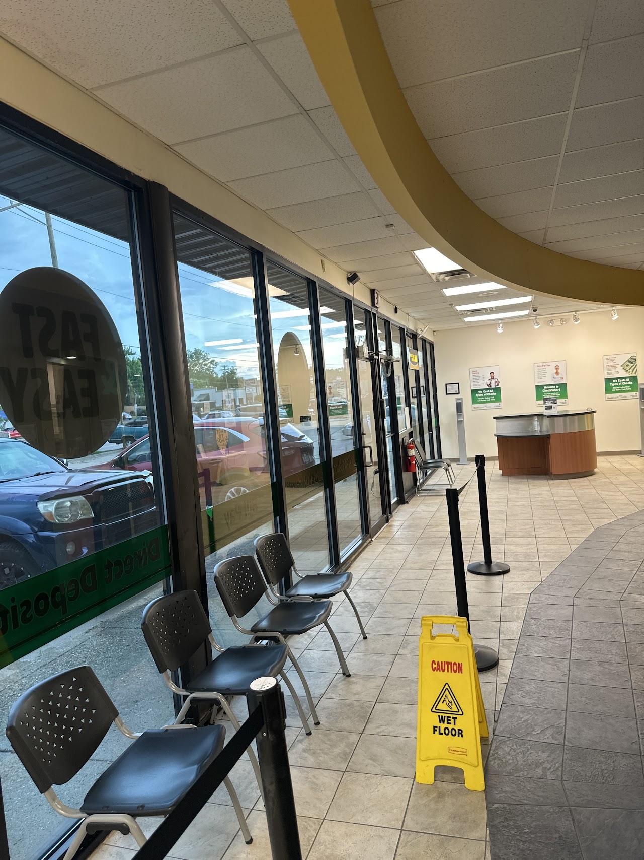 CheckSmart - exterior - Cincinnati, Ohio