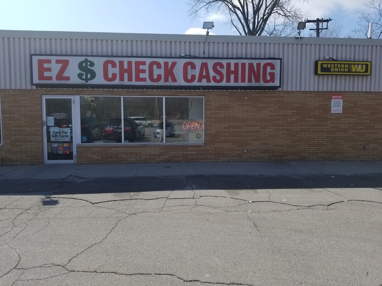 EZ Money Check Cashing - exterior - Des Moines, Iowa
