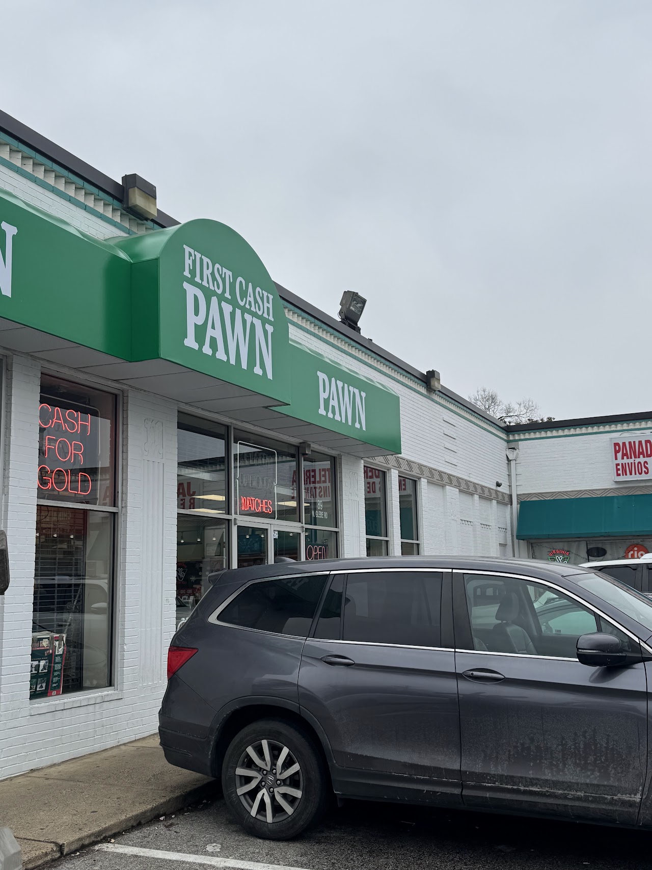 First Cash Pawn payday loans in Arlington, Virginia (VA)
