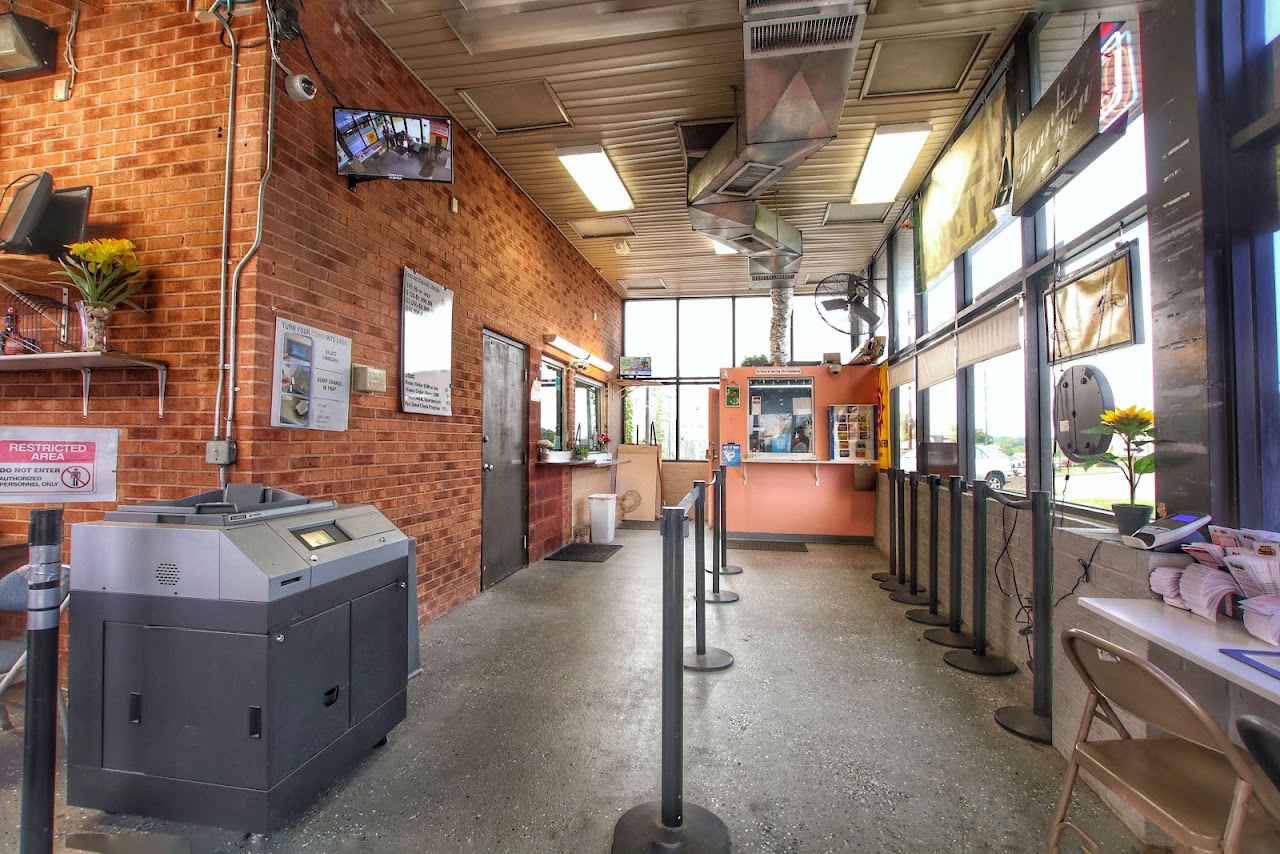 State Security Check Cashing - exterior - Baltimore, Maryland