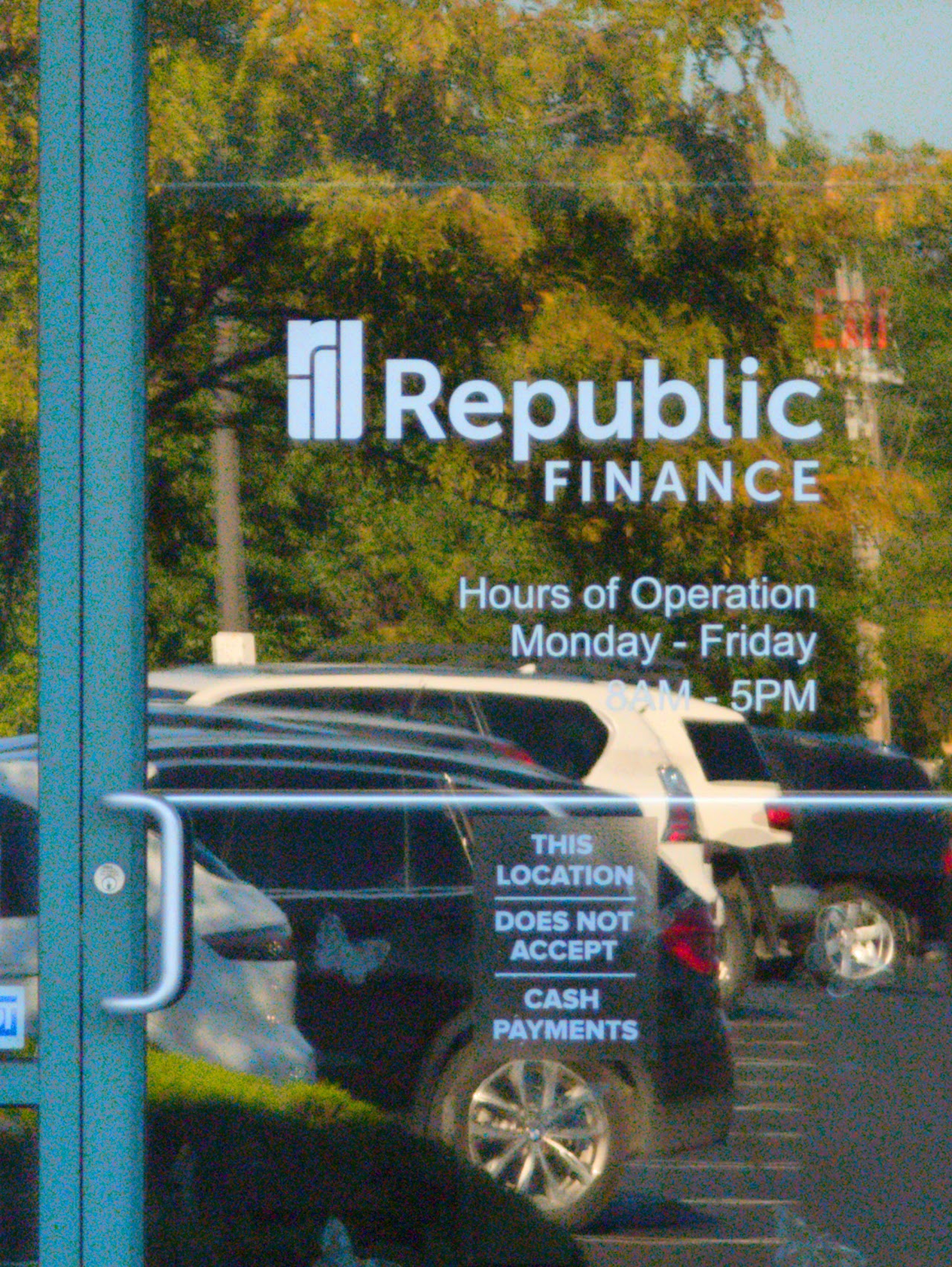 Republic Finance - exterior - Evansville, Indiana