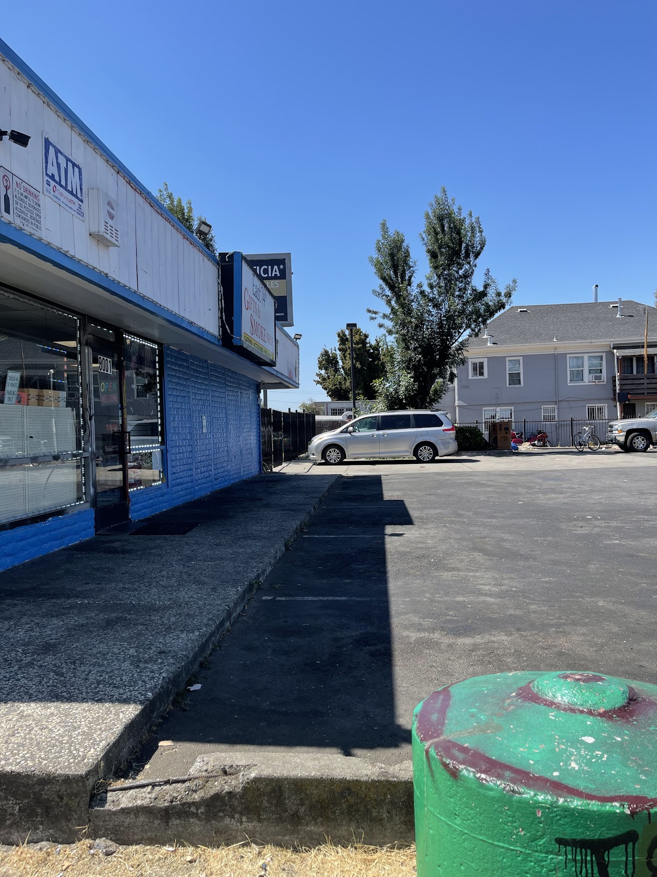 ACE Cash Express - exterior - Oakland, California