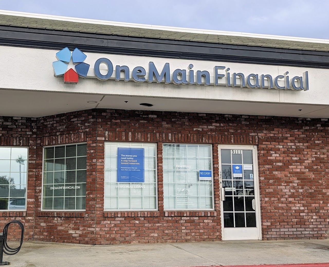 OneMain Financial installment loans in Bakersfield, California (CA)