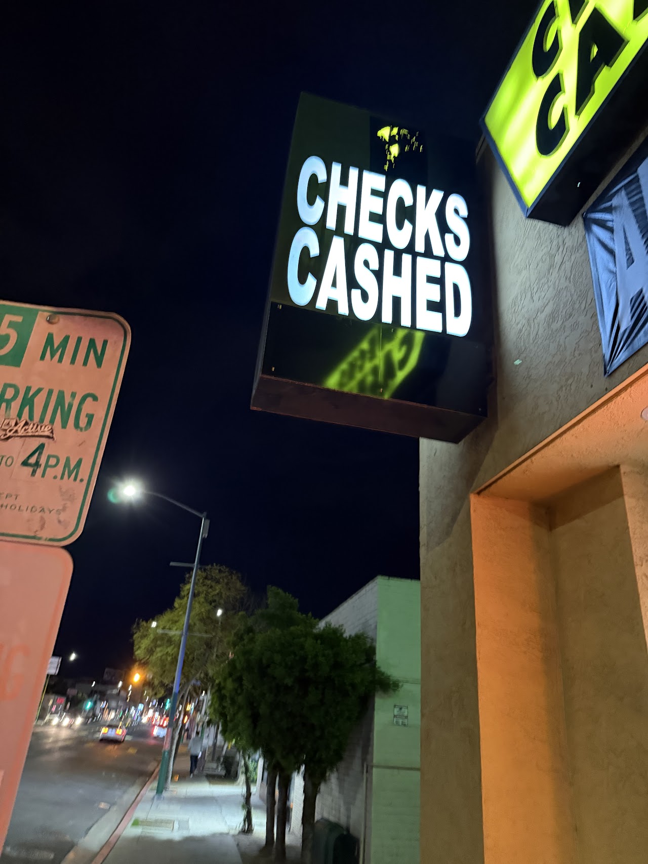 CFSC The Check Cashing Place University - exterior - San Diego, California