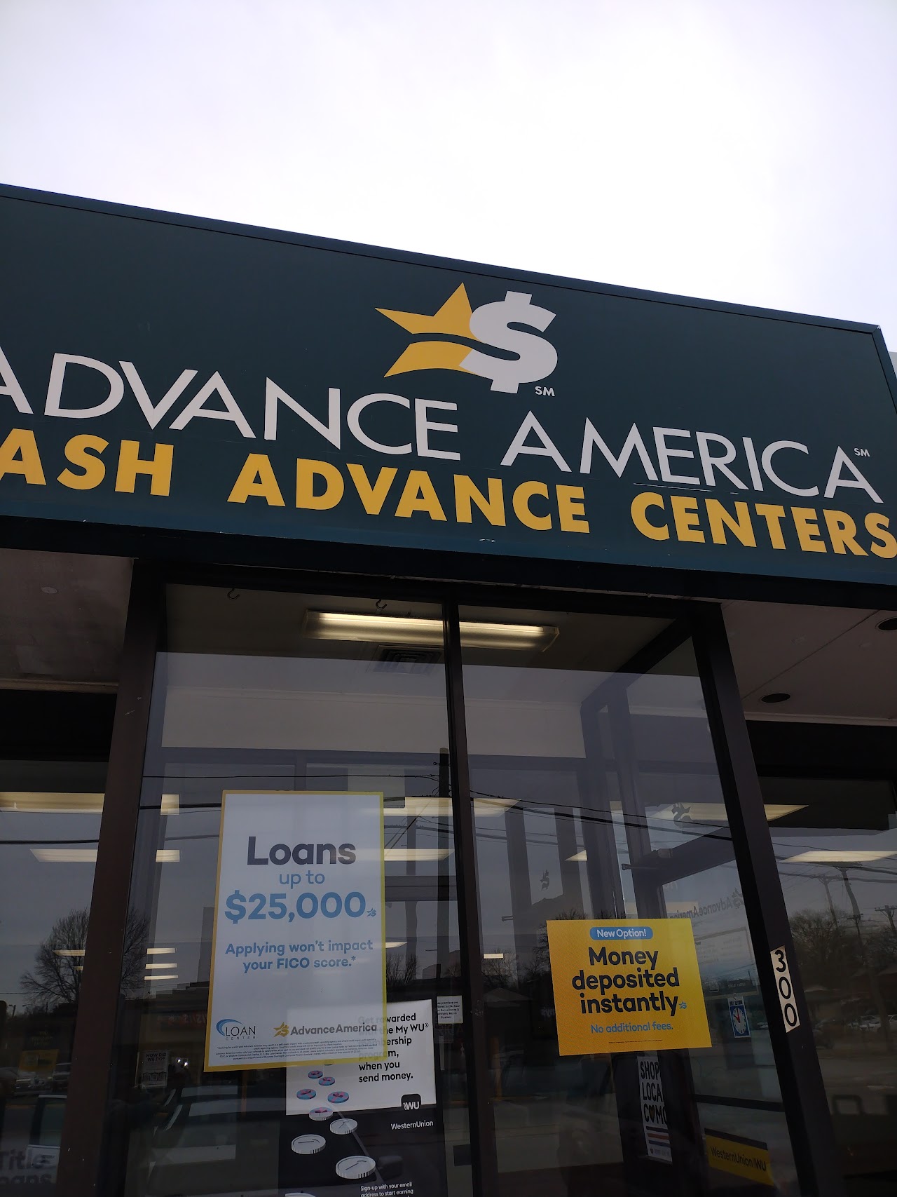 Advance America - exterior - Columbia, Missouri