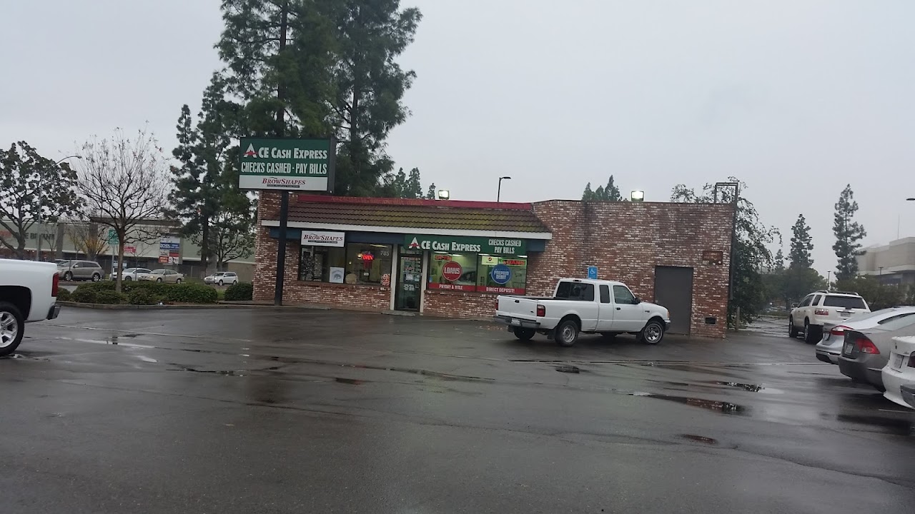 ACE Cash Express - exterior - Fresno, California