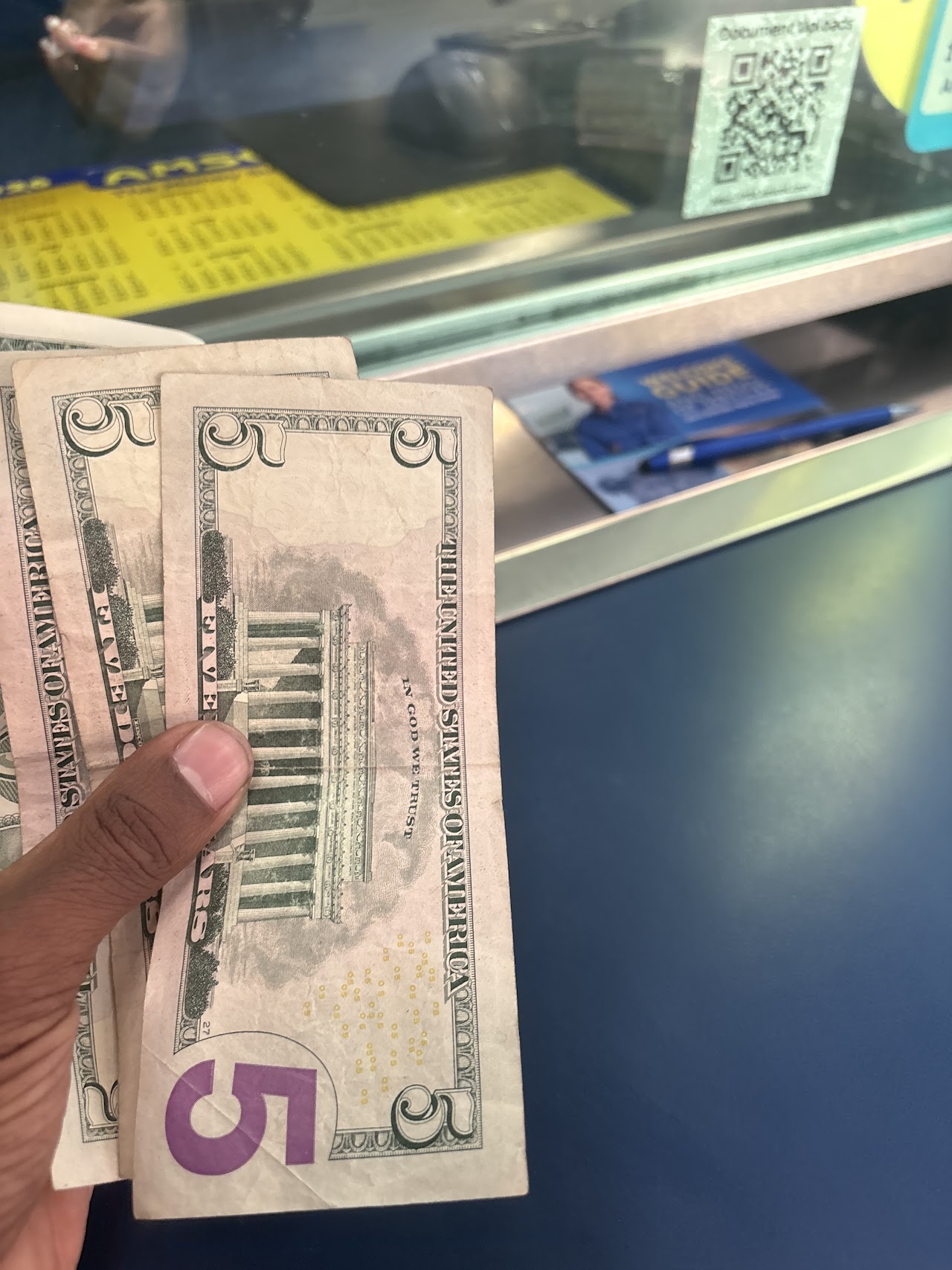 Amscot - The Money Superstore - exterior - Orlando, Florida