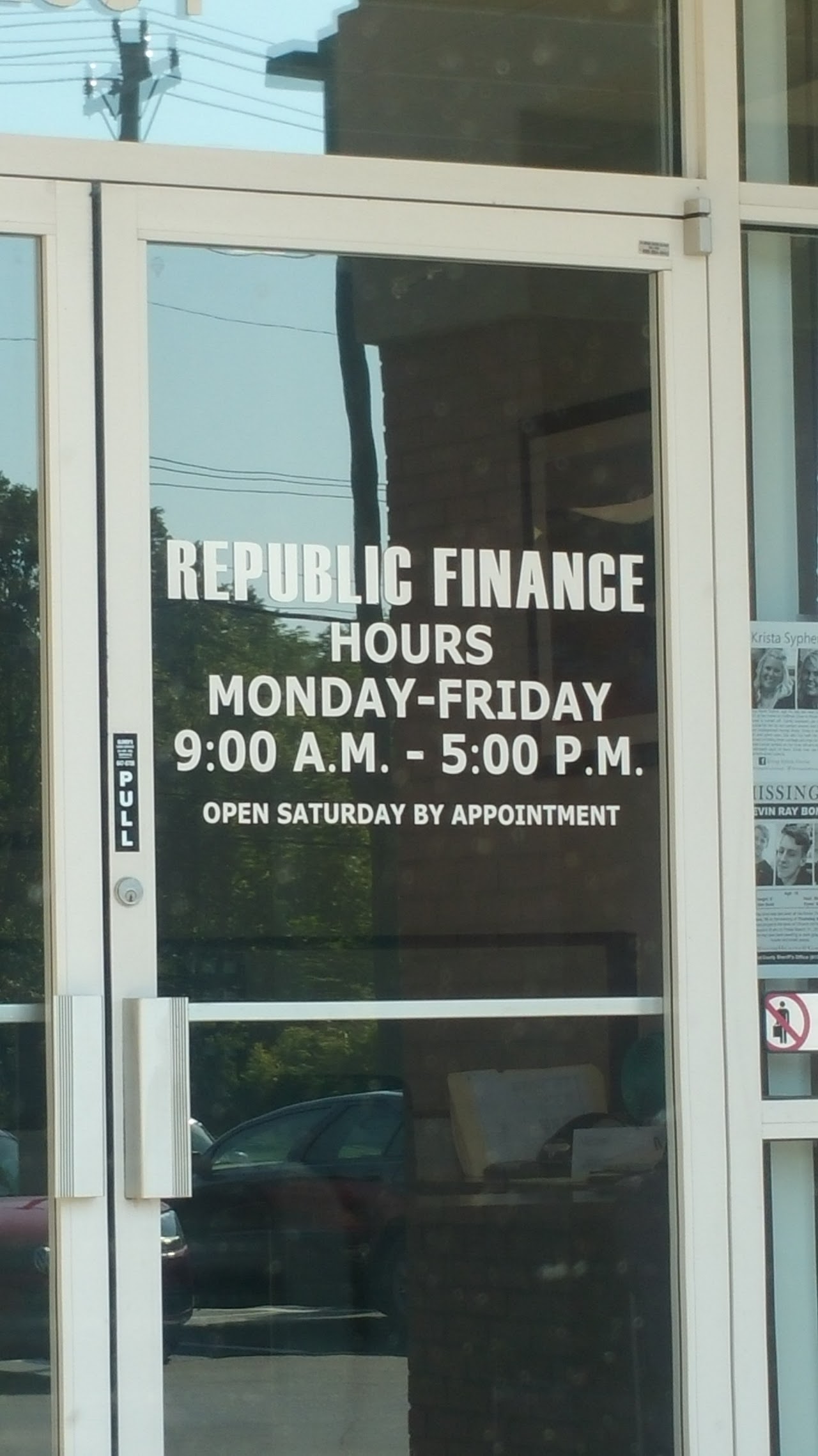 Republic Finance - exterior - Clarksville, Tennessee