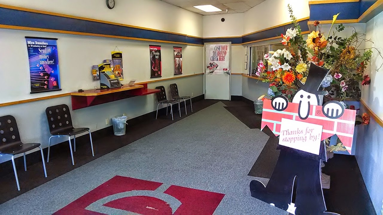 Cash Plus - exterior - Anaheim, California