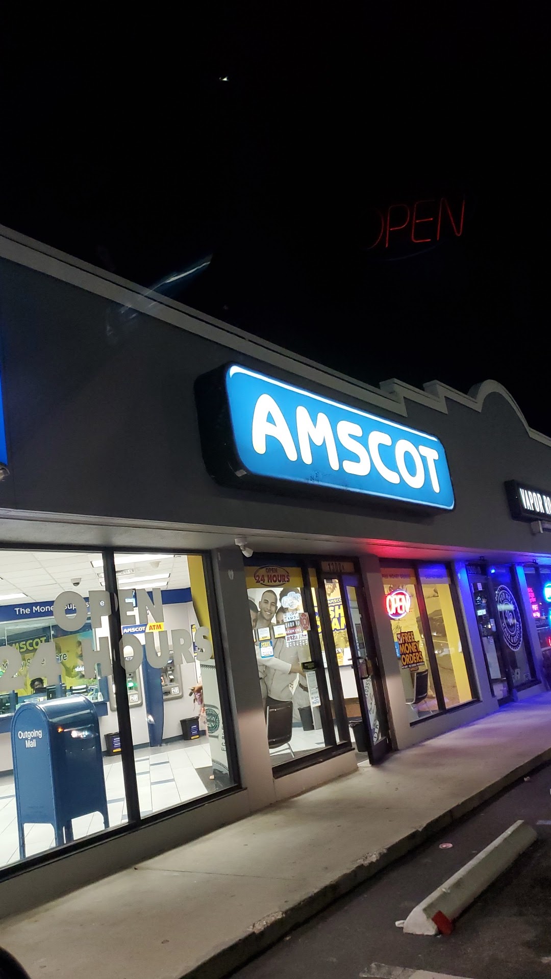 Amscot - The Money Superstore - exterior - Saint Petersburg, Florida