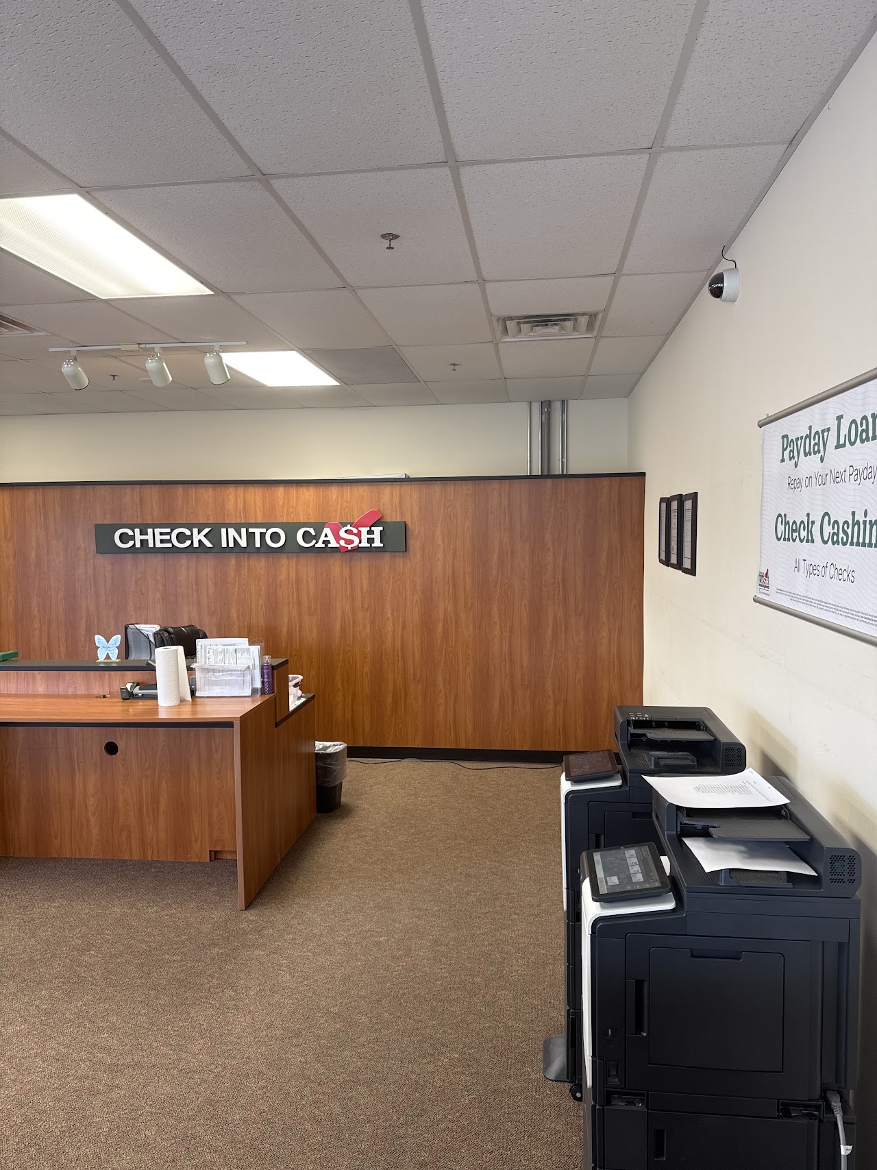 Check Into Cash - exterior - Iowa City, Iowa