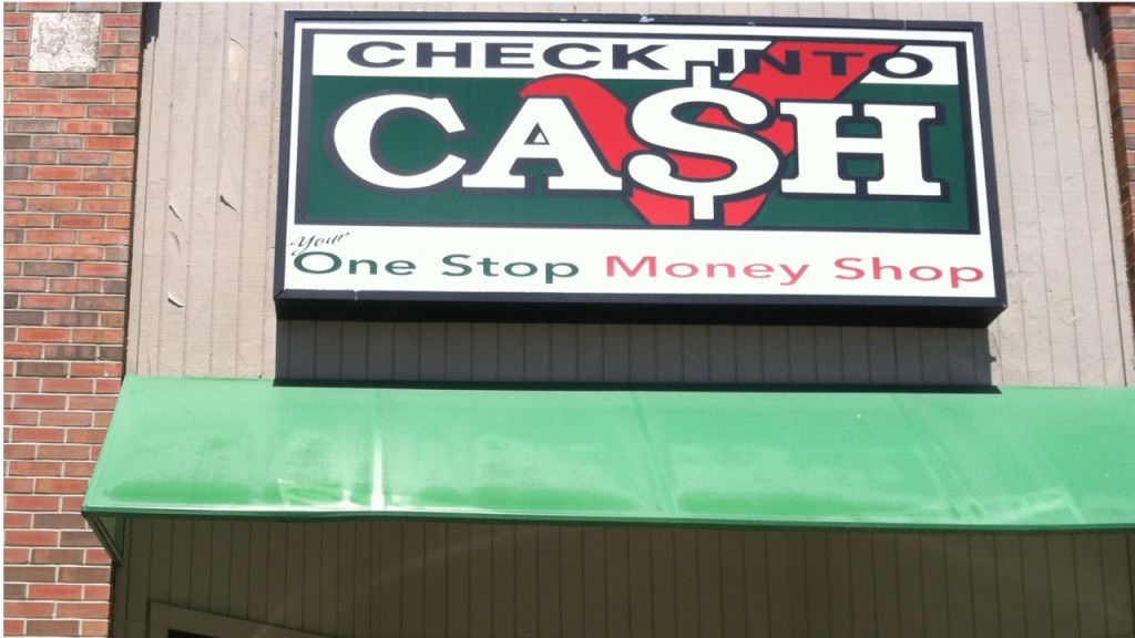 Check Into Cash - exterior - Iowa City, Iowa