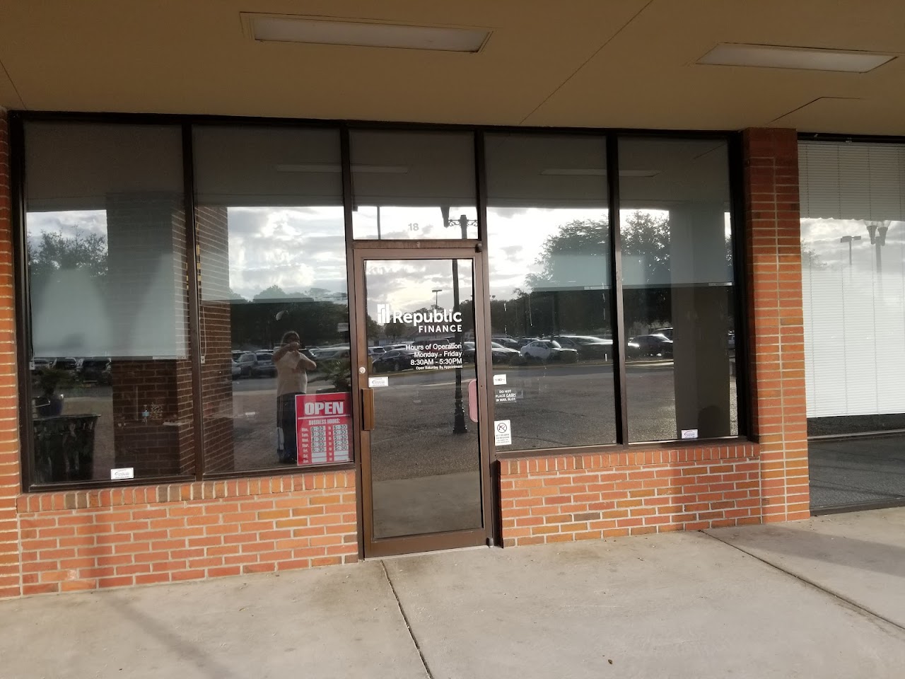 Republic Finance - exterior - Savannah, Georgia