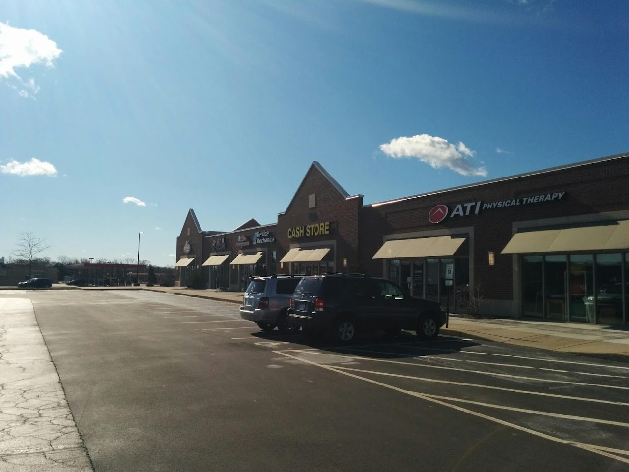Cash Store - exterior - Kenosha, Wisconsin