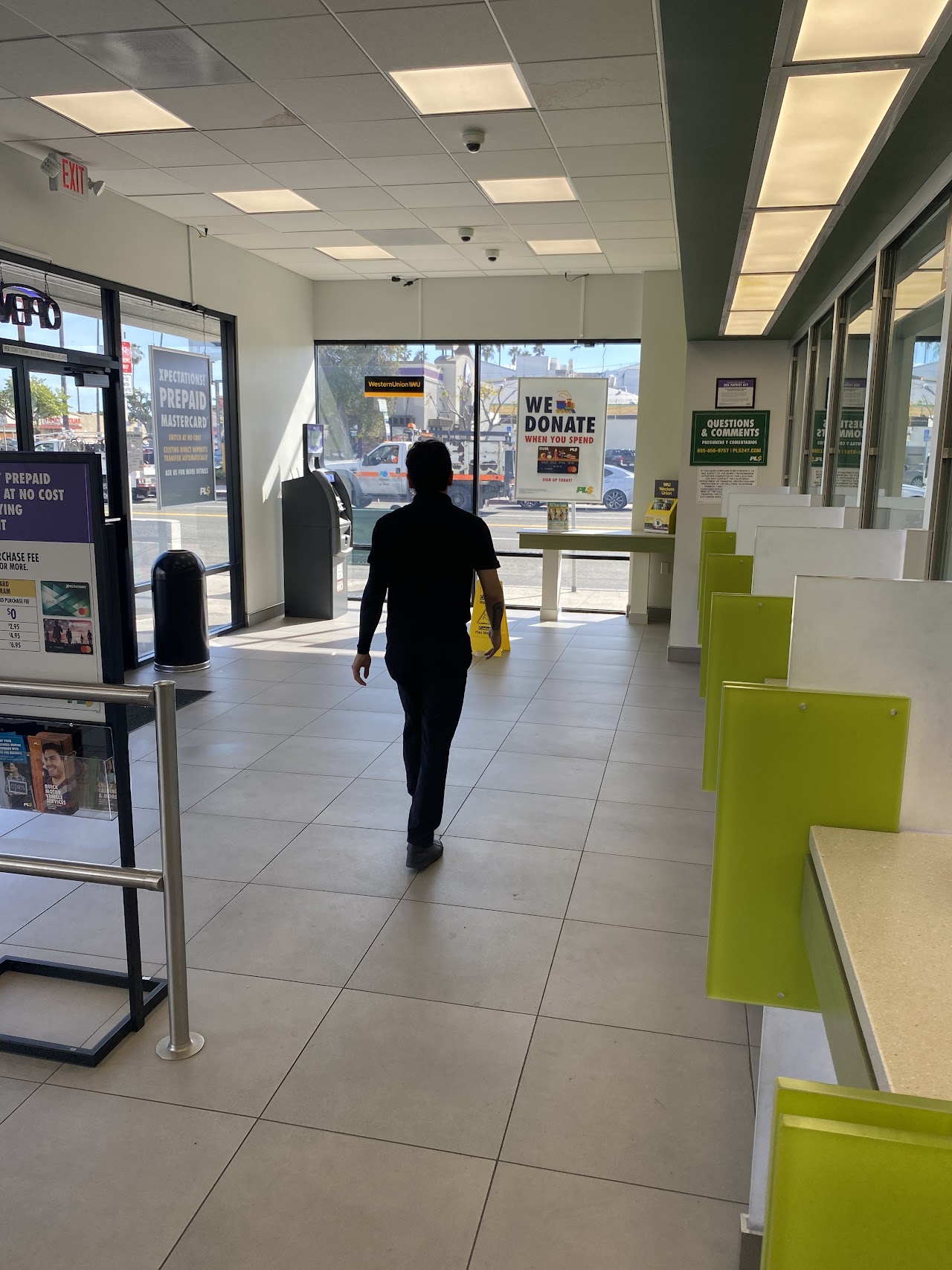 PLS Check Cashers - exterior - Long Beach, California