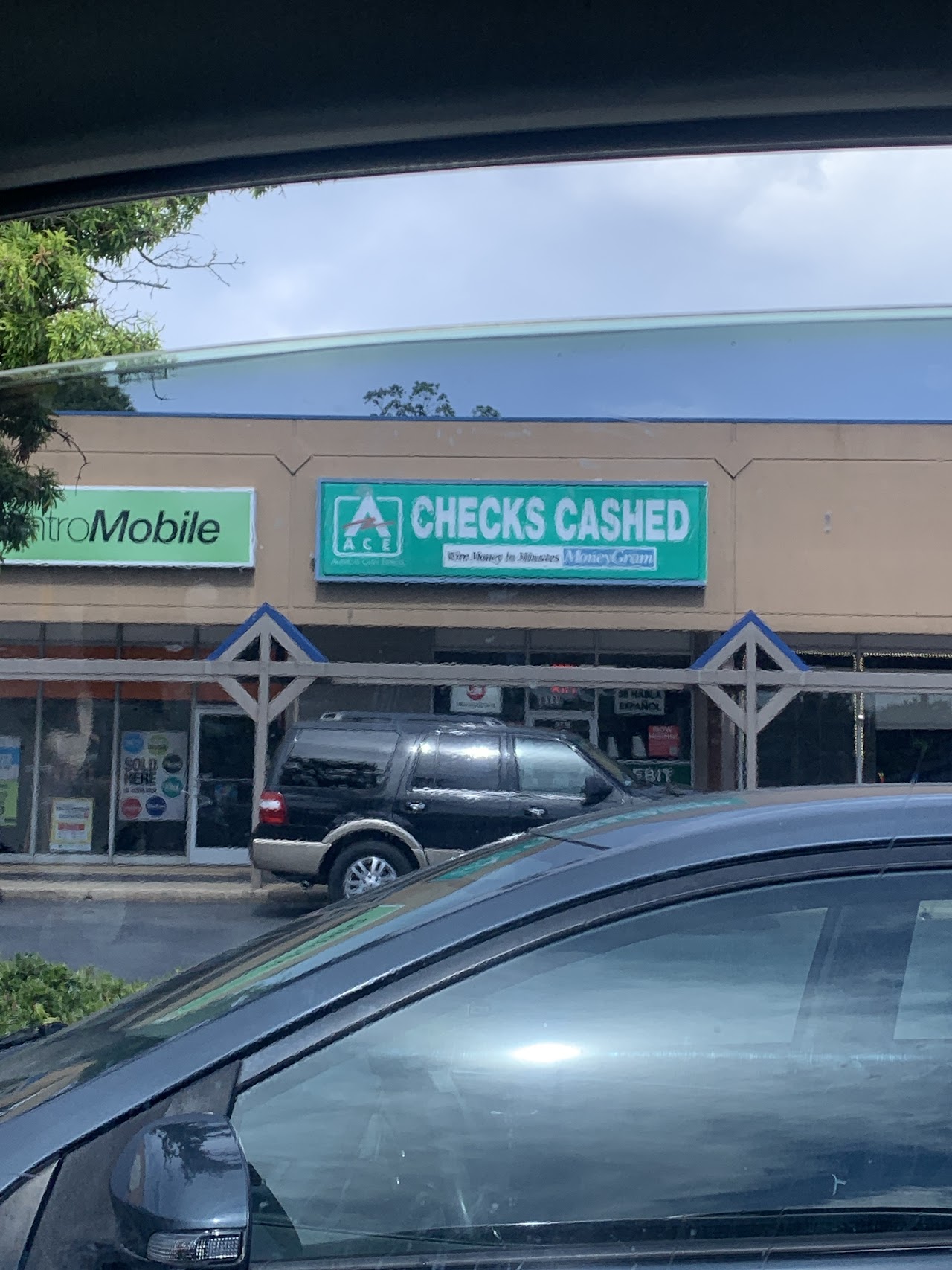 ACE Cash Express - exterior - Charlotte, North Carolina