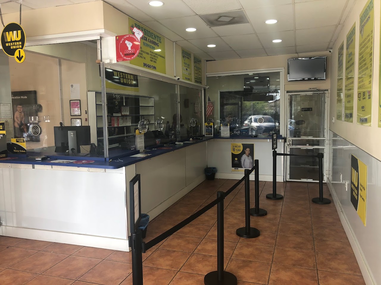 Presidente Check Cashing - exterior - Miami, Florida