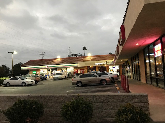 Pacific Cash Advance - exterior - Long Beach, California