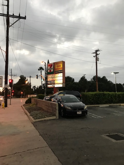Pacific Cash Advance - exterior - Long Beach, California