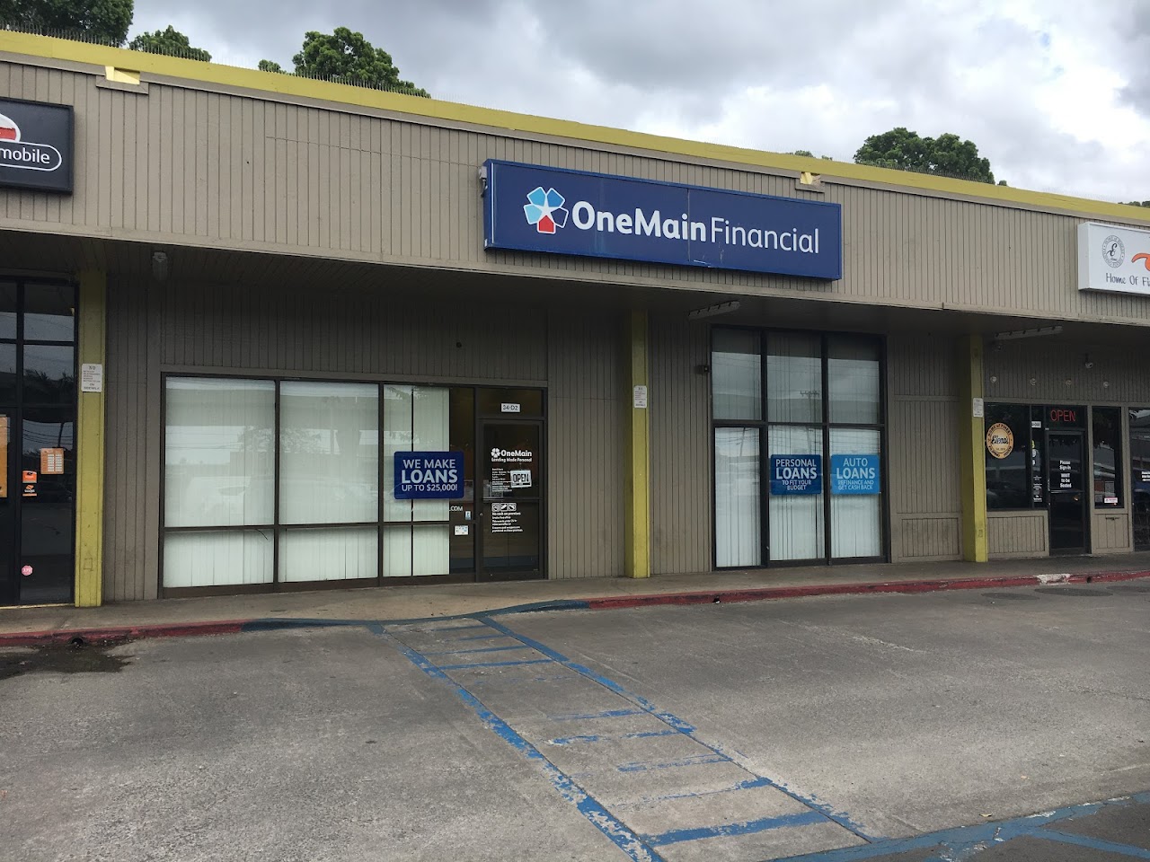 OneMain Financial - exterior - Waipahu, Hawaii