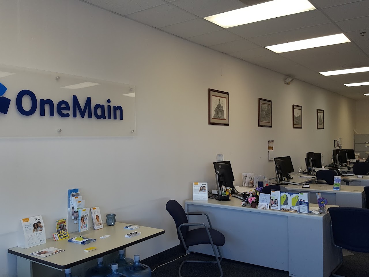 OneMain Financial - exterior - Clarksville, Tennessee