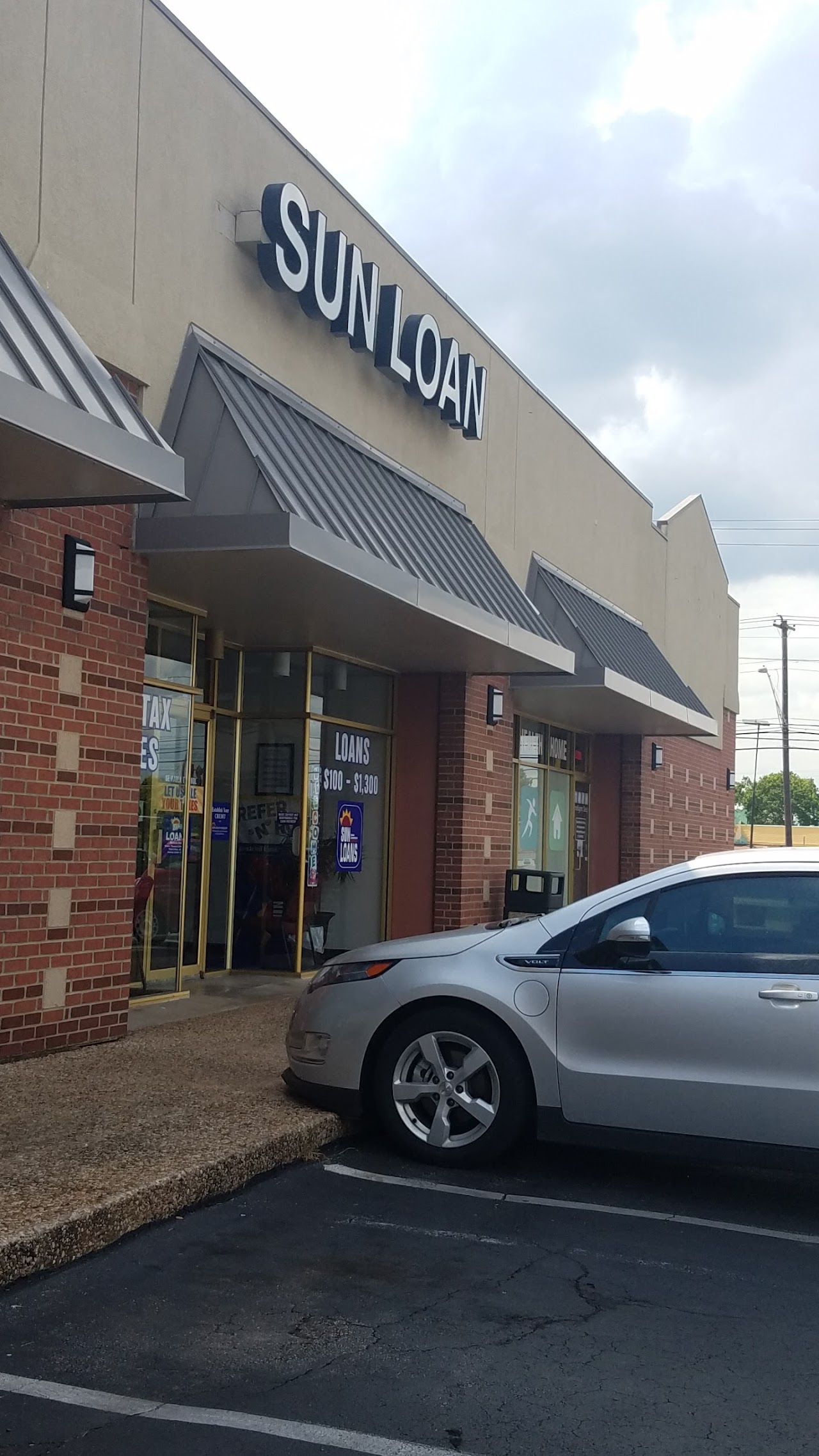 Sun Loan Company - exterior - Austin, Texas