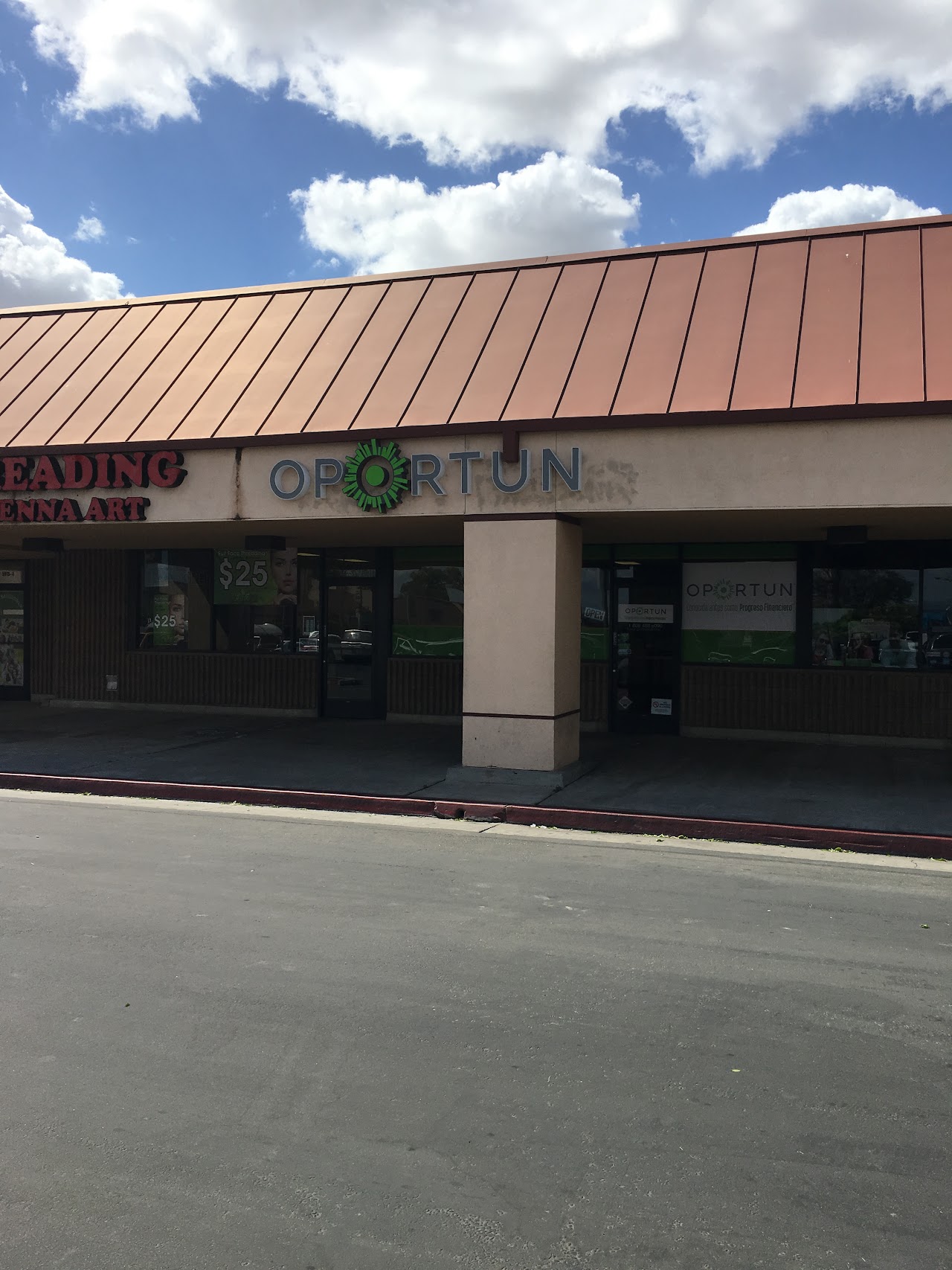 Oportun - exterior - Bakersfield, California