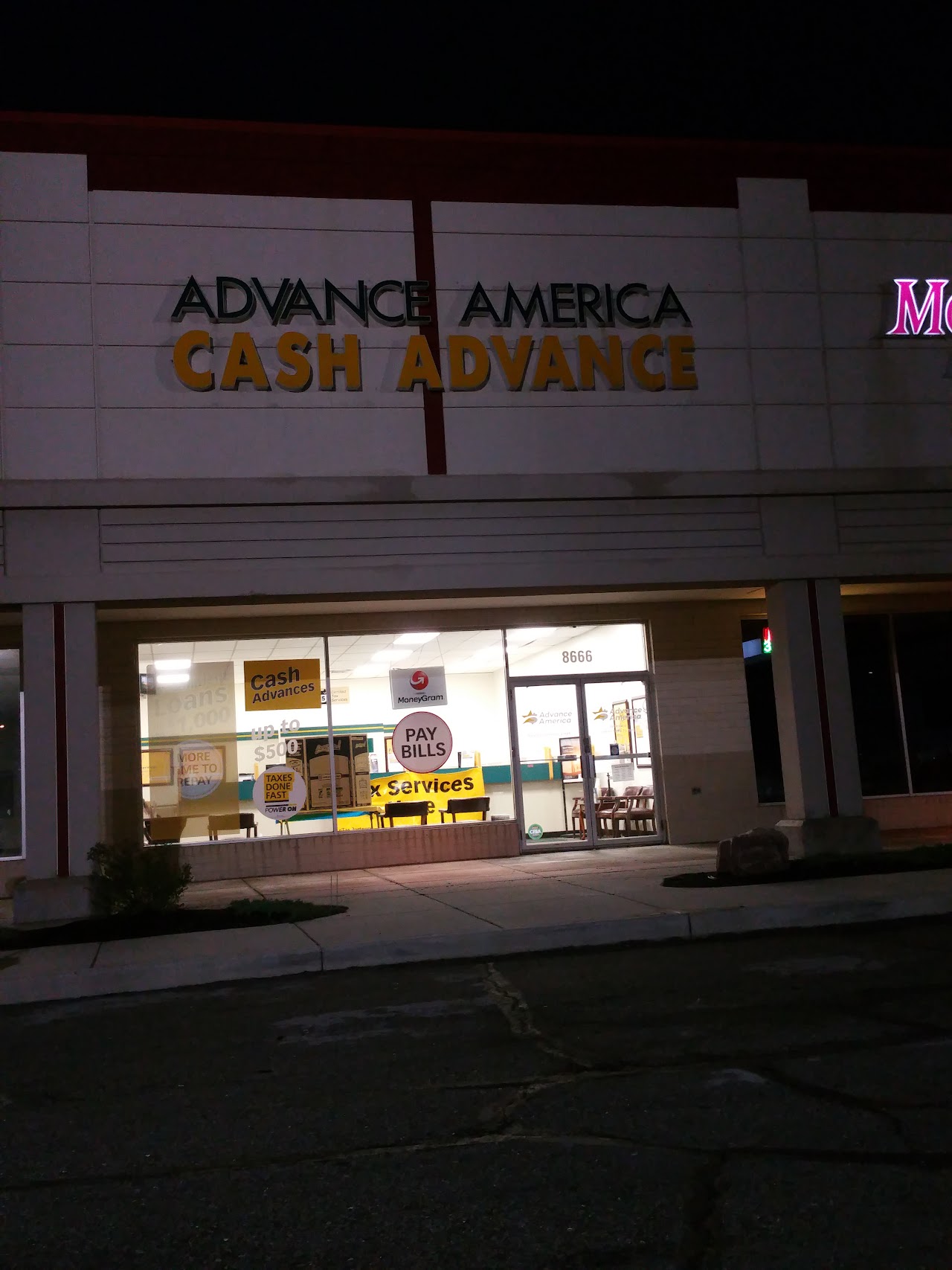 Advance America - exterior - Kansas City, Missouri