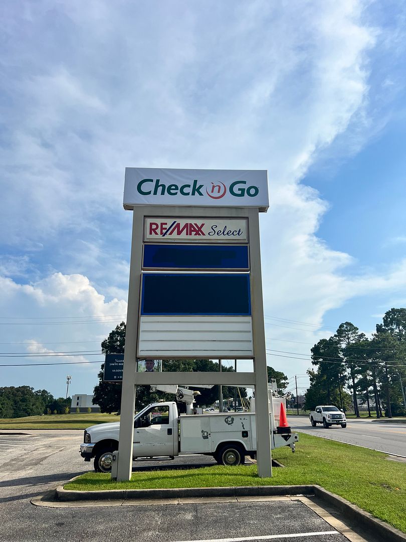 Check `n Go - exterior - Mobile, Alabama