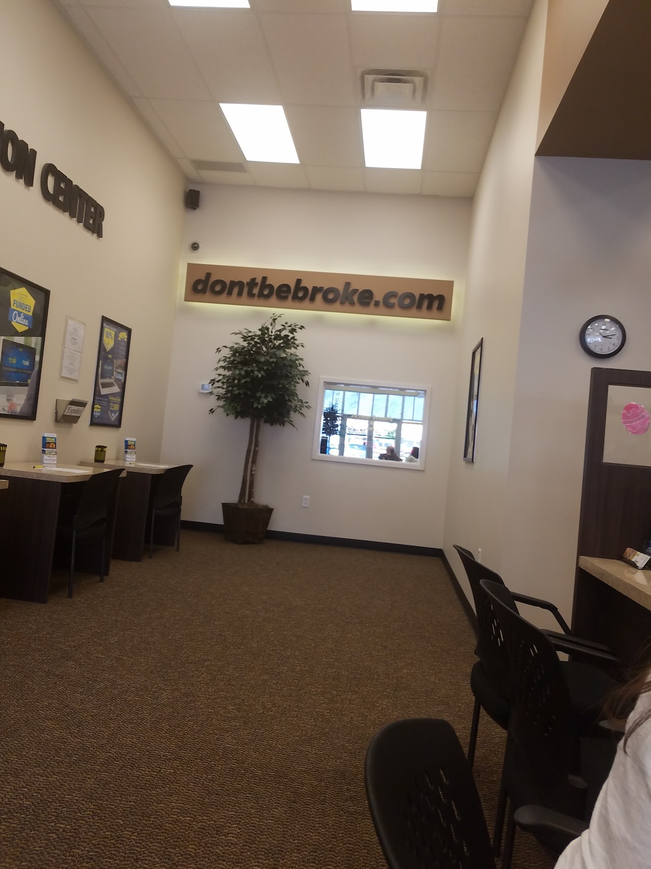 Dollar Loan Center - exterior - Provo, Utah