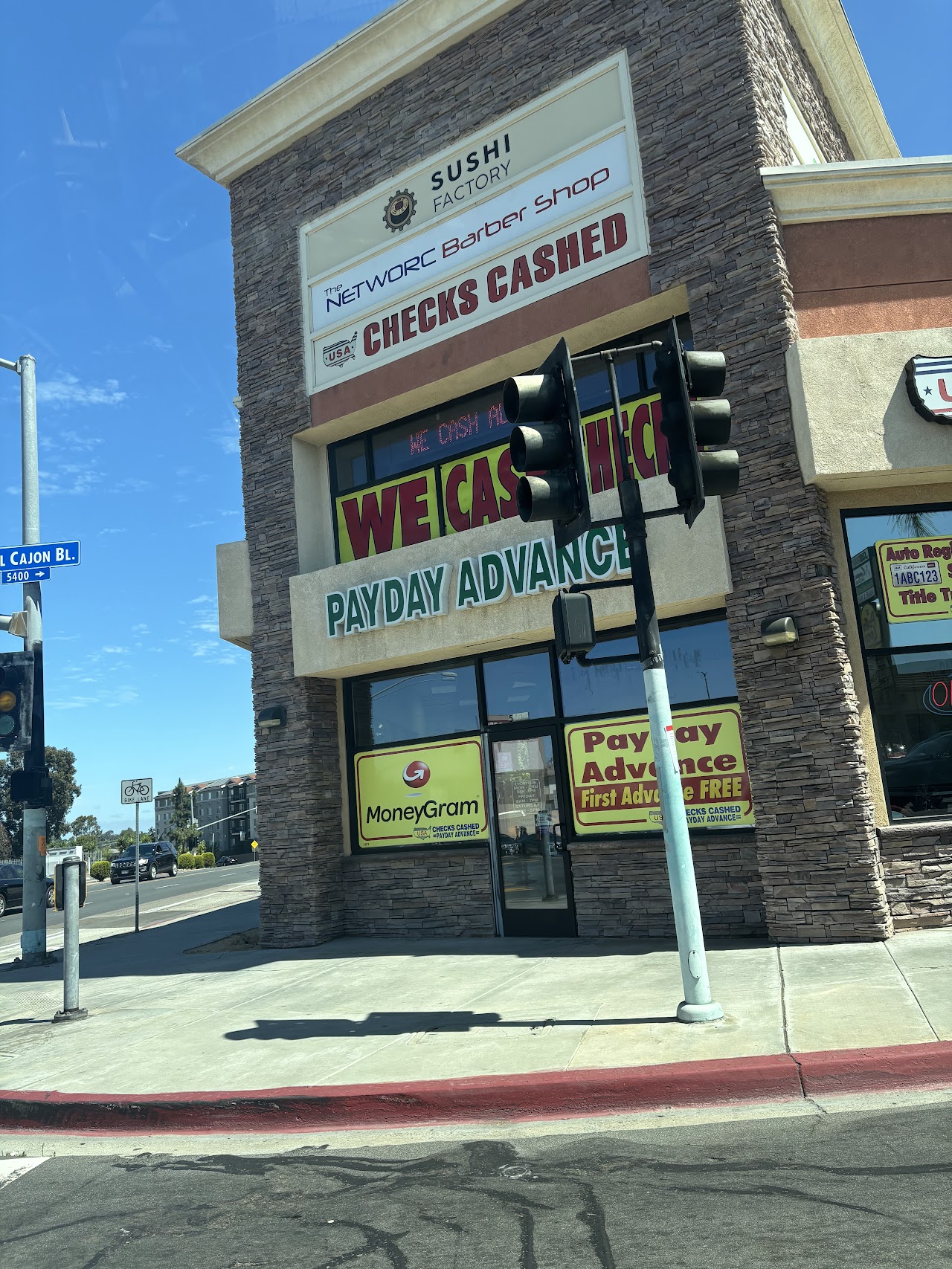 USA Checks Cashed & Payday Advance - exterior - San Diego, California