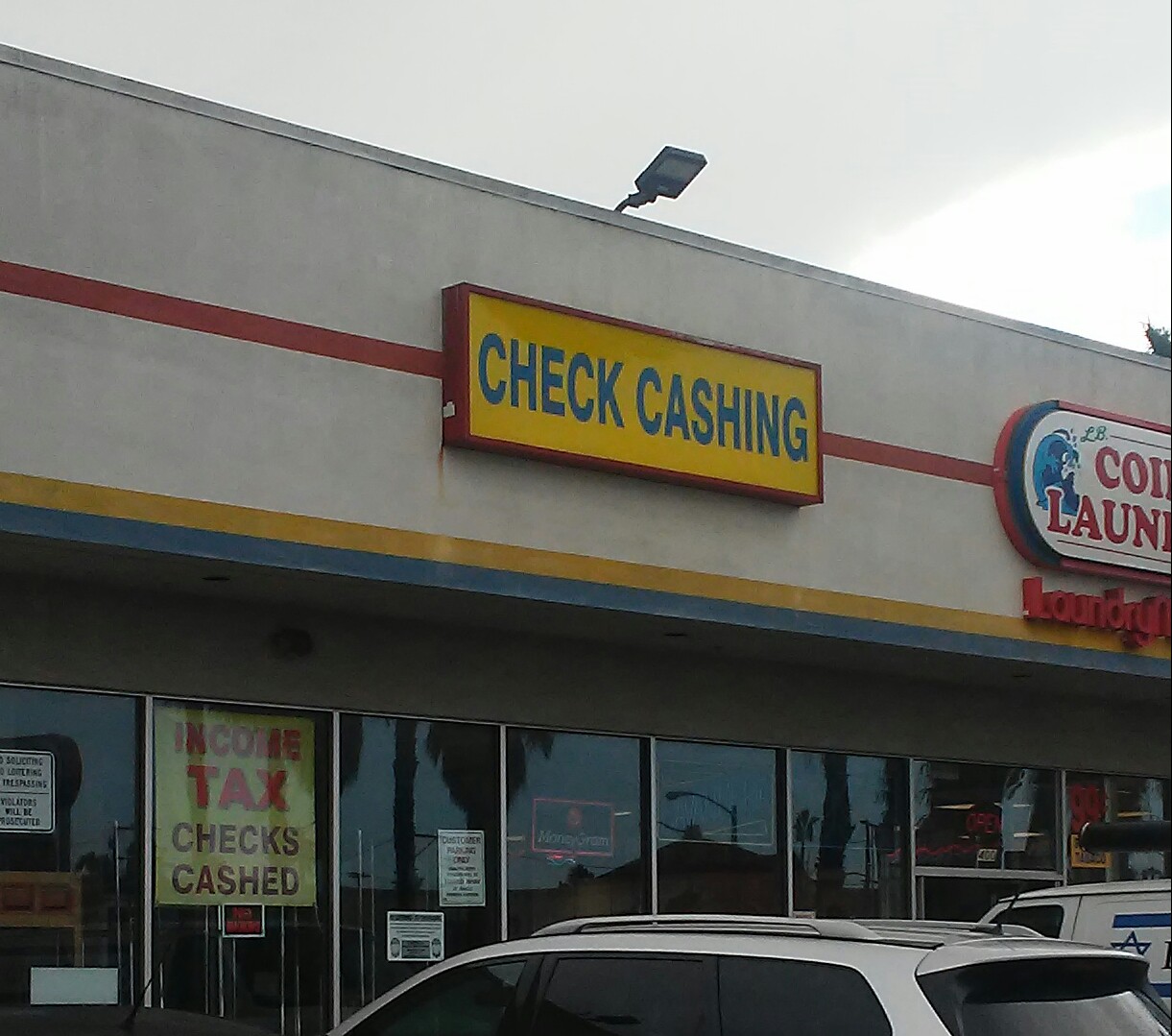 Amigo Check Cashing payday loans in Long Beach, California (CA)