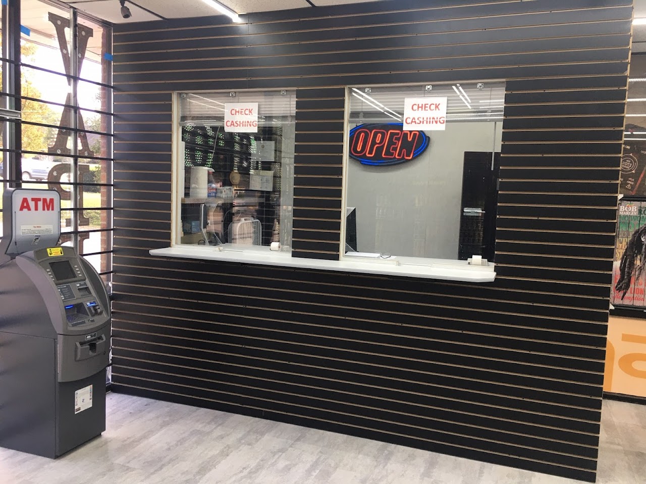 Check Cashing S. Saunders - exterior - Raleigh, North Carolina
