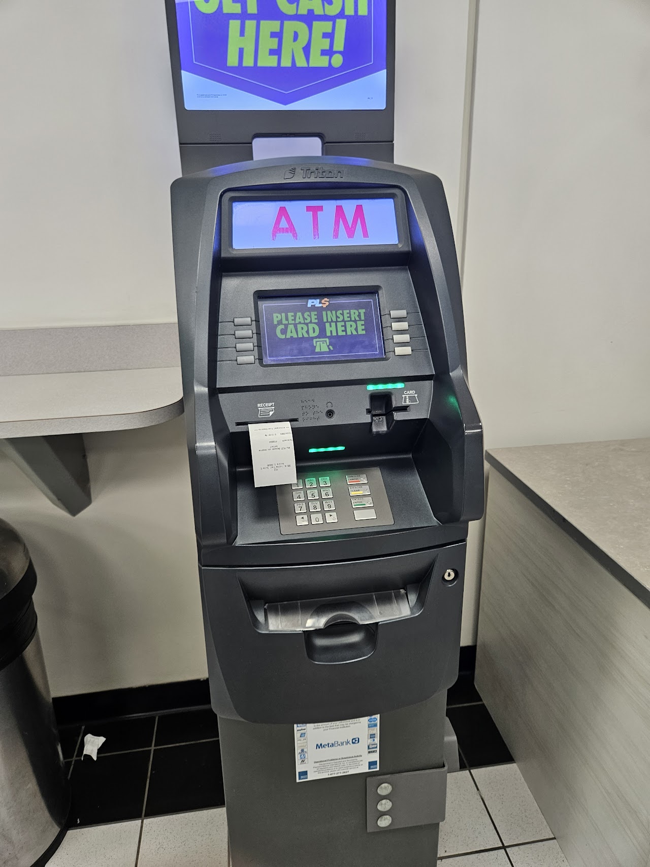 PLS Check Cashers - exterior - Aurora, Illinois