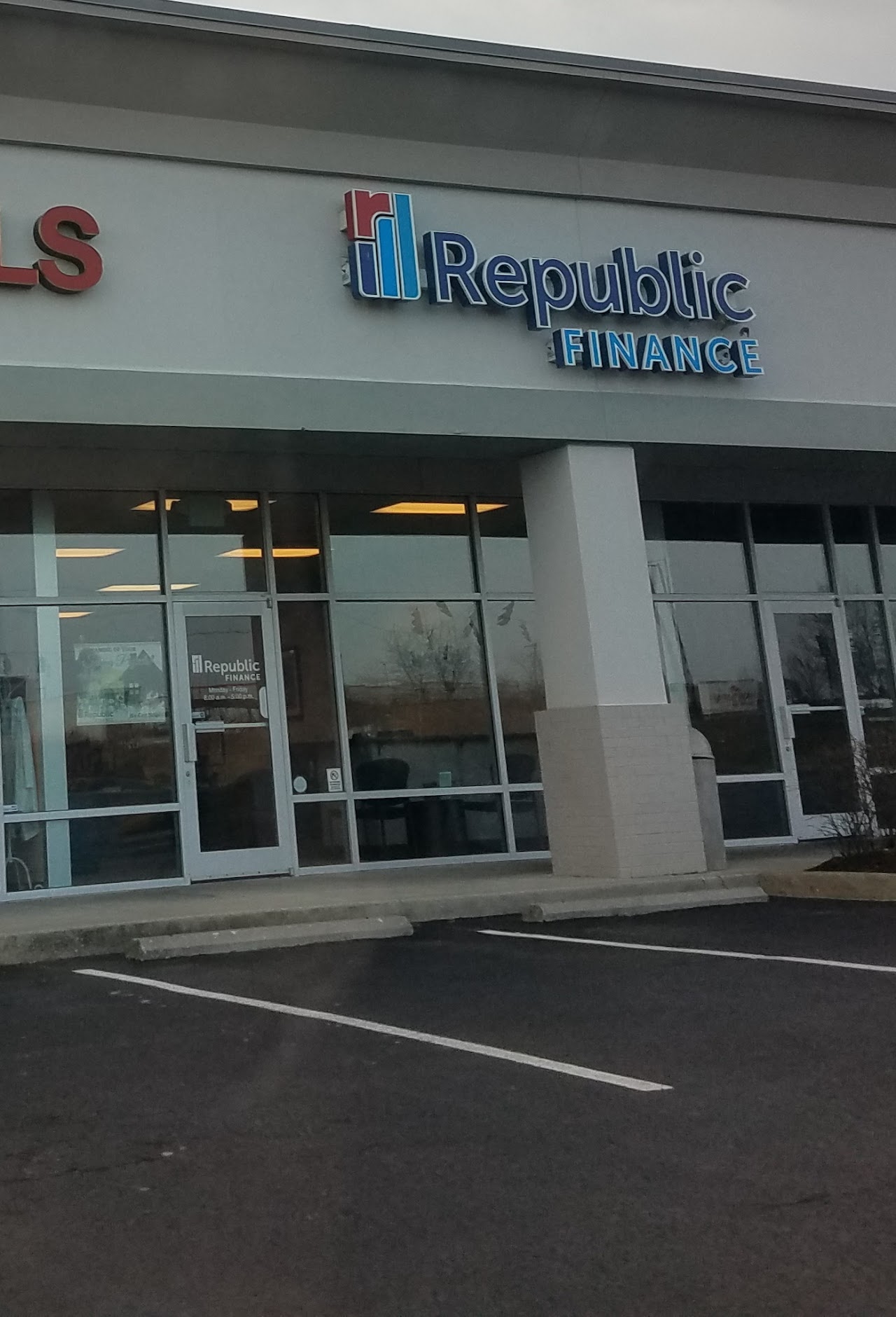 Republic Finance installment loans in Louisville, Kentucky (KY)