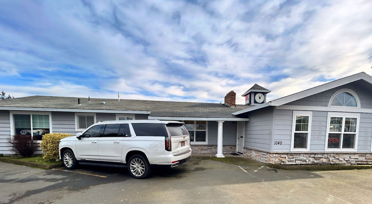 United Finance - exterior - Salem, Oregon