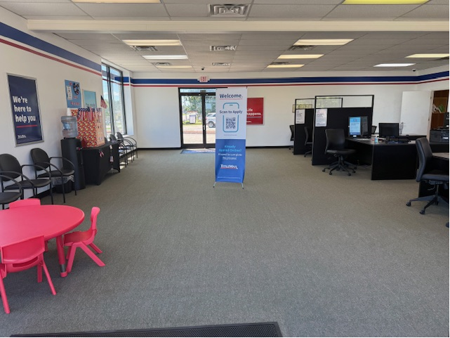 TitleMax Title Loans - exterior - Clarksville, Tennessee