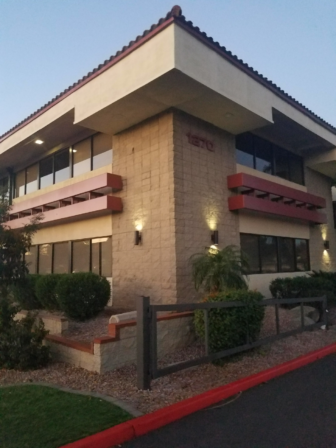 Max Cash Title Loans - Tempe - exterior - Tempe, Arizona